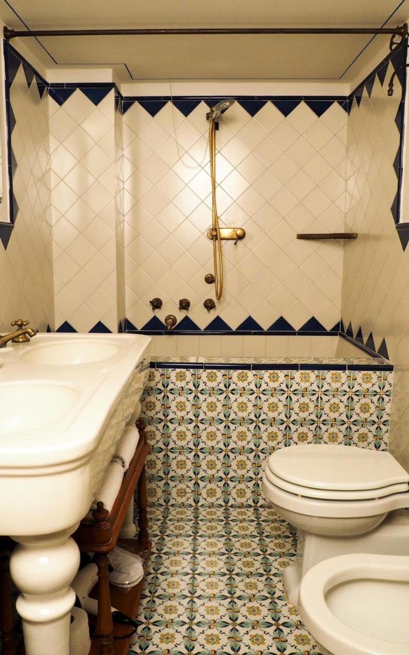 Affittacamere Aqa Palace 3*